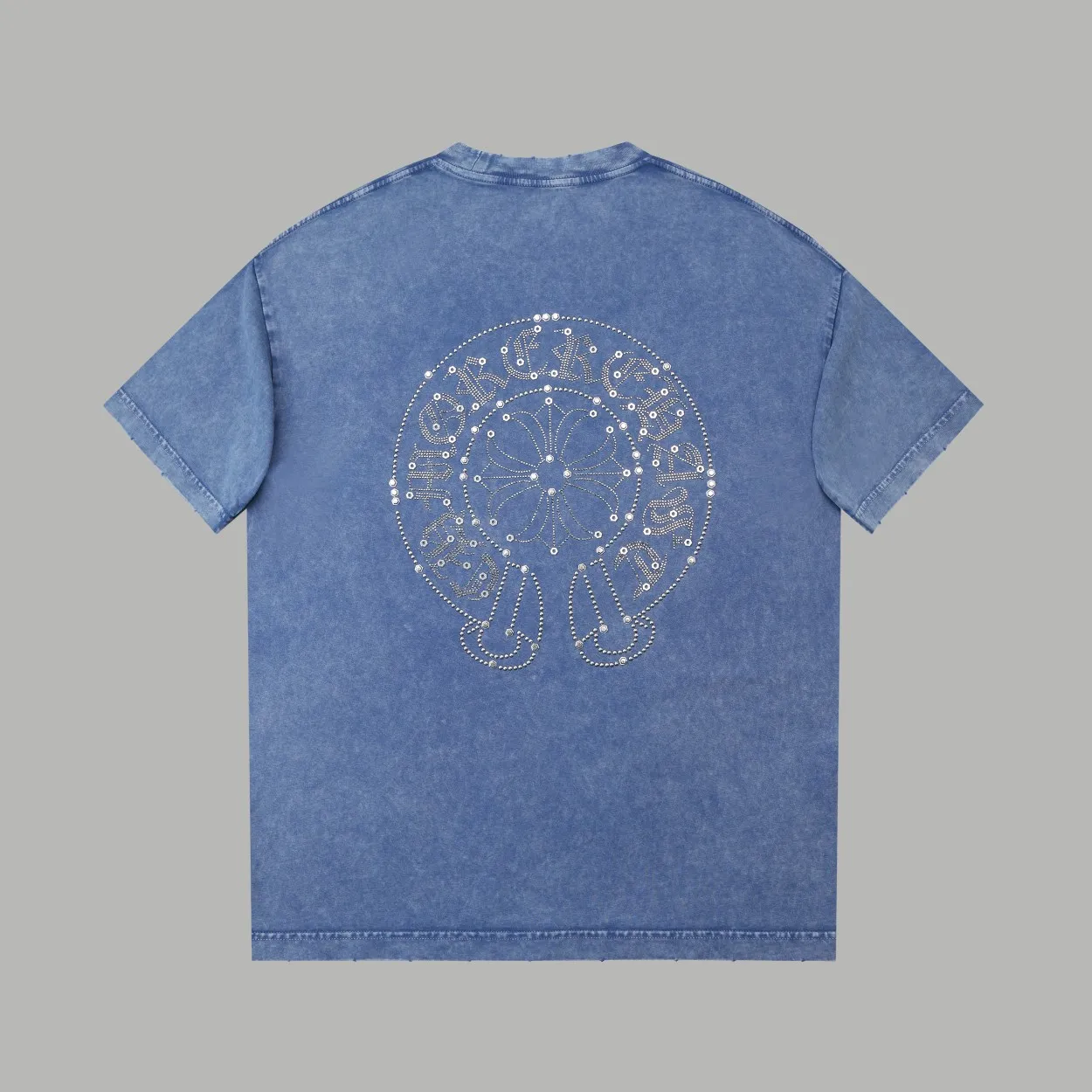 🅿️230 ✨CH✨🆕25SS spring and summer new style Crow ✝ embroidered short-sleeved frame Light luxury essential item for daily commuting for men and women Correct version Welcome to compare Detailed features · 280g 100% pure cotton double yarn jersey fabric · Custom dyed in the same vat, special thickened 32 count double-ply 1X1 thread · Imported Australian pearlescent diamonds✝patterns➕hardware nuts are stamped at high temperature. Ready-made garments are dyed and then faded and fried with snowflakes and frayed. Then washed to make them look old. General washing improves the effect · Double-needle sewing and seam-crossing process · Original main mark washed tag brand moisture-proof paper packaging Color: black/rock coffee/green/red/blue Size: S/M/L/XL